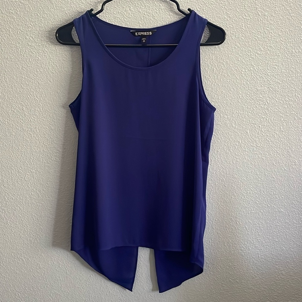 EXPRESS Back Slit Sleeveless Blouse Tank